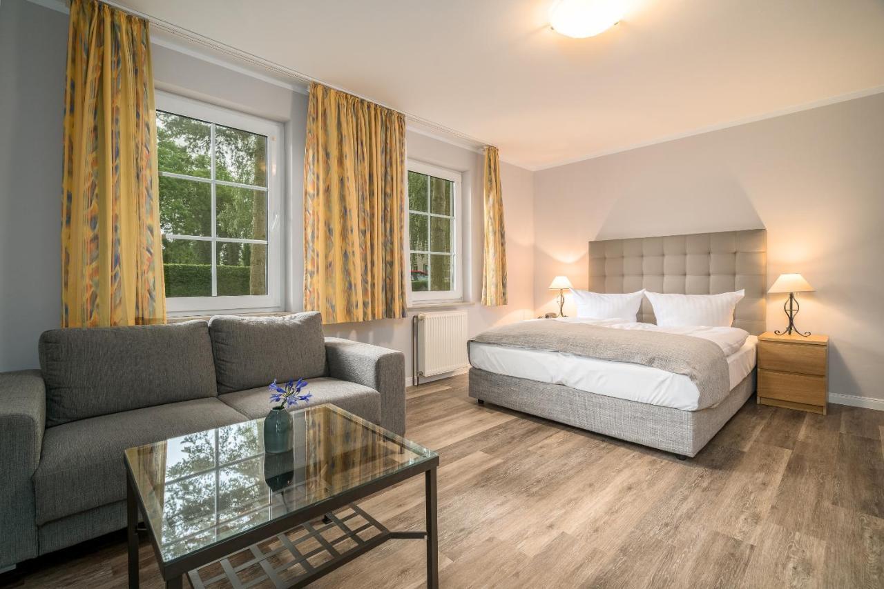 Hotel Mueritz-Park Boek Extérieur photo