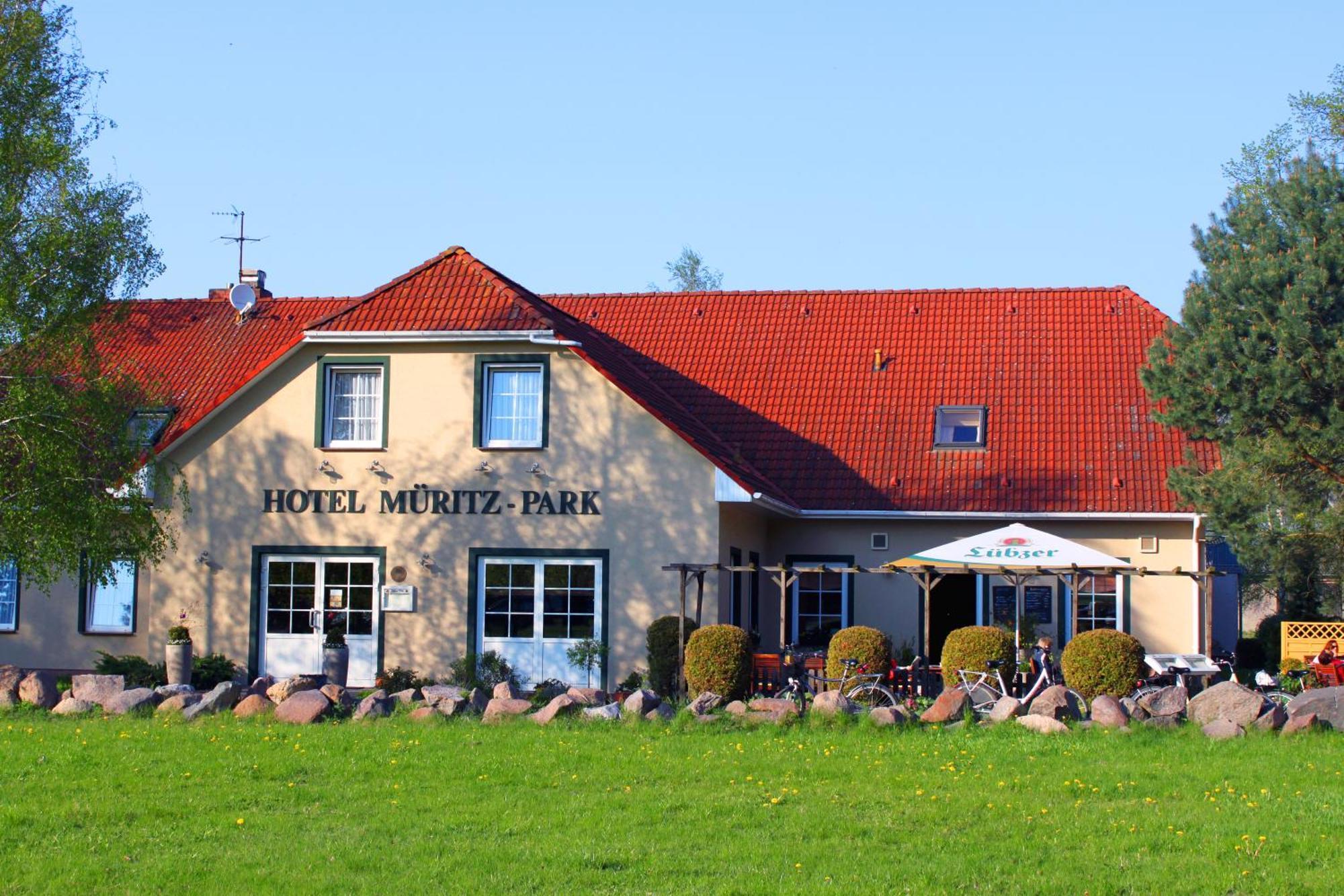 Hotel Mueritz-Park Boek Extérieur photo